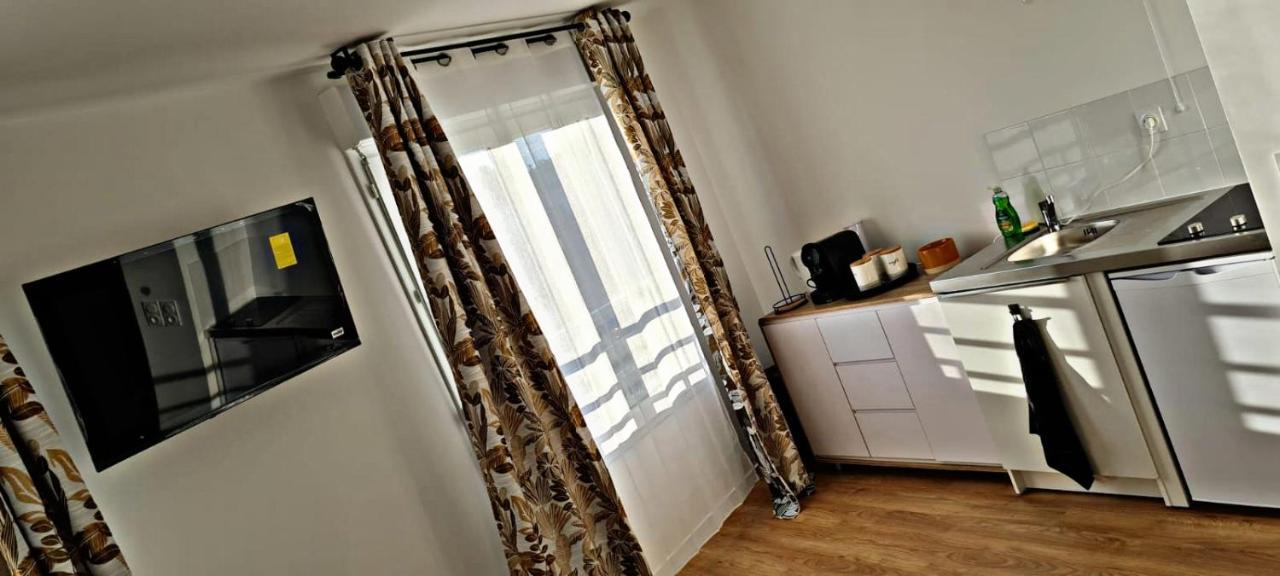 Apartamento Loft Climatise Parking Gratuit 5Min Gare Le Plessis-Bouchard Exterior foto