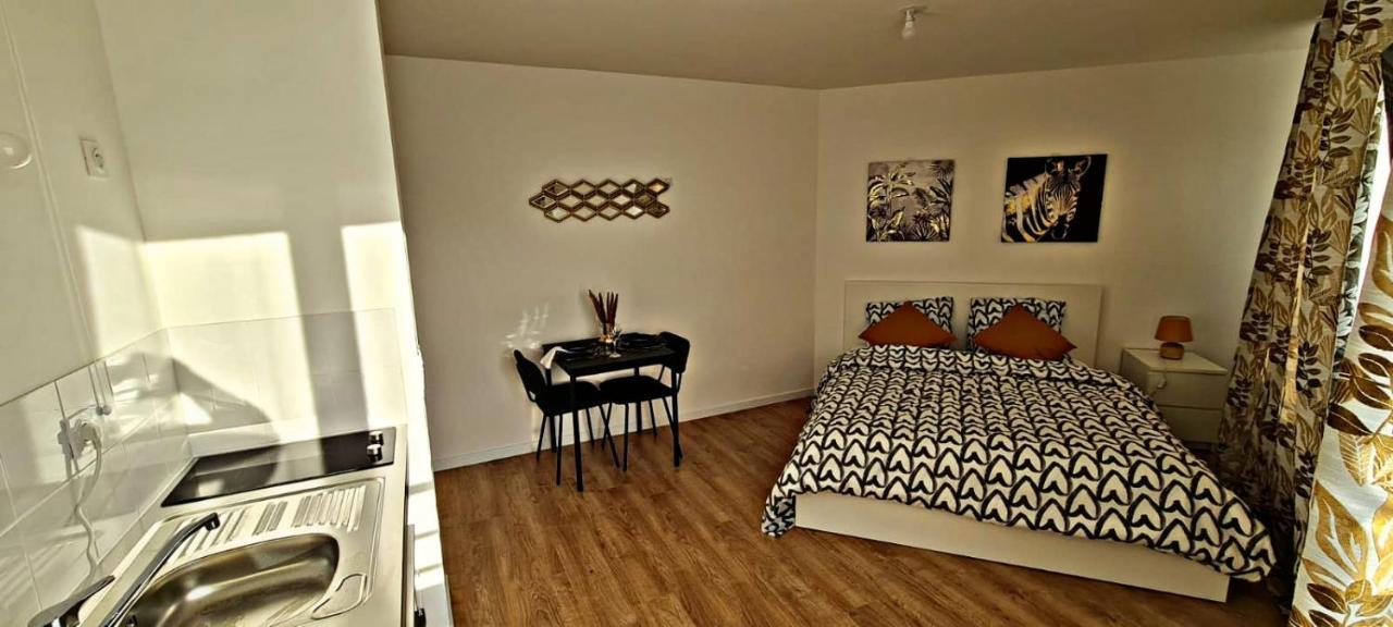 Apartamento Loft Climatise Parking Gratuit 5Min Gare Le Plessis-Bouchard Exterior foto